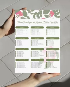 Cronograma de lectura bíblica anual en color verde olivo, diseño limpio y natural para descargar en PDF tamaño carta.