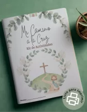 Kit de Pascua imprimible con tarjetas de historia de Jesús, laberinto y hojas para colorear sobre mesa de madera con lápices y café. Estilo boho.